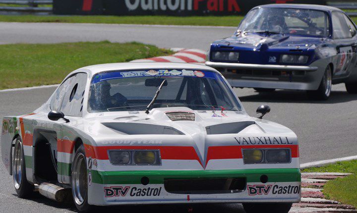 Less than two weeks until first Vaux Valves show at Brands Hatch