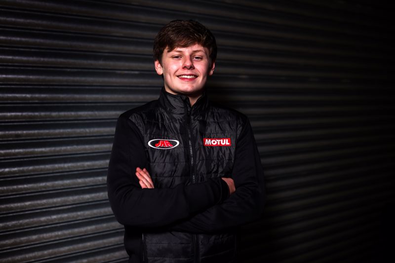F4 race winner Joseph Loake moves up to GB3 with JHR Developments